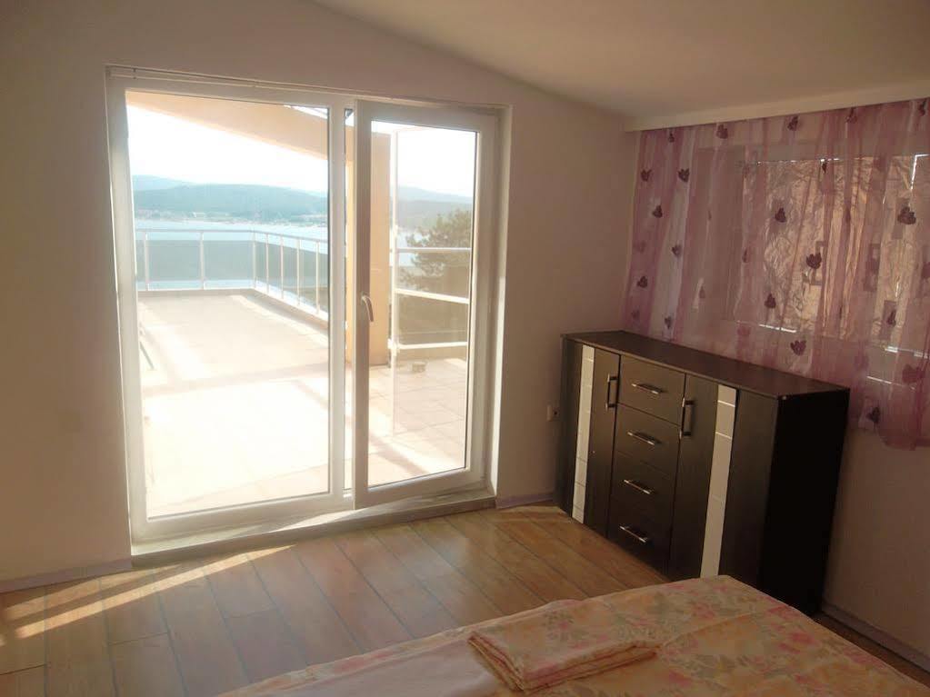 Safo Apartments And Rooms سوزوبول المظهر الخارجي الصورة